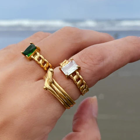 Luminous Linkage Zirconia Ring