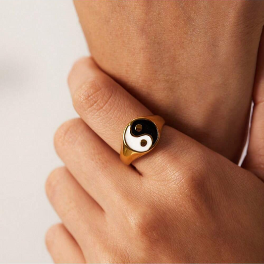 Balancing Yin Yang Ring