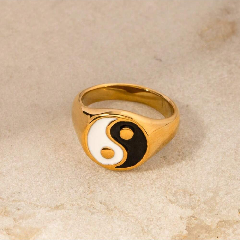 Balancing Yin Yang Ring