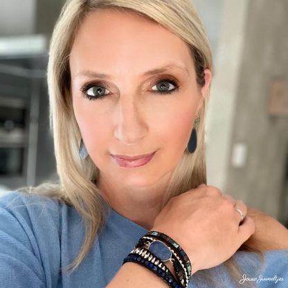 Expressive Blue Bracelet