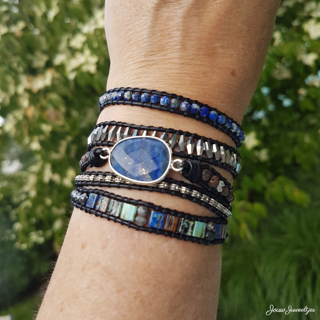 Expressive Blue Bracelet
