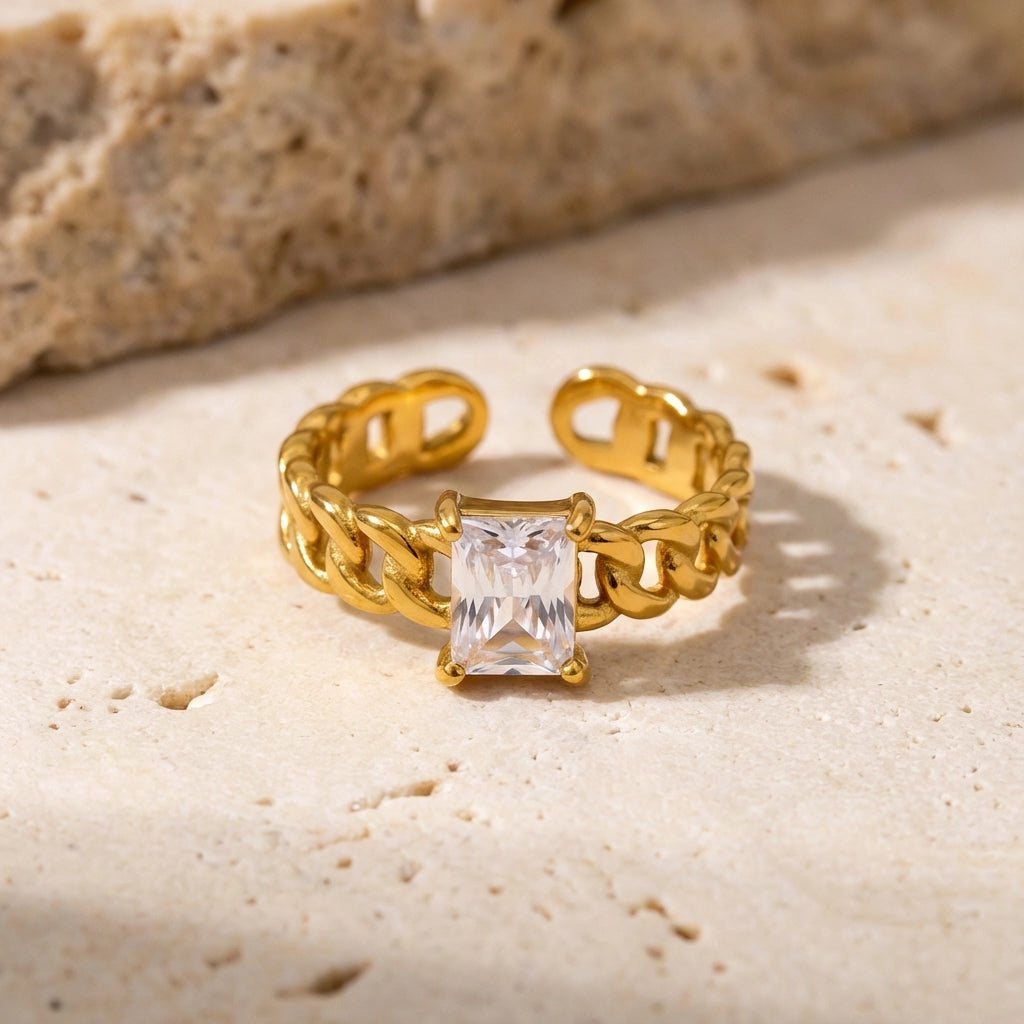 Luminous Linkage Zirconia Ring