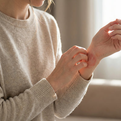 1 op de 5 vrouwen reageert allergisch op haar bandje